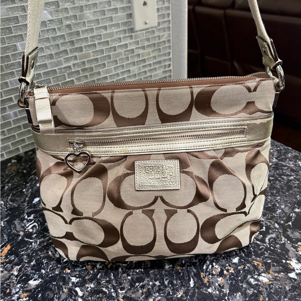 COACH 2012 Poppy 2-way Jacquard Shoulder Bag